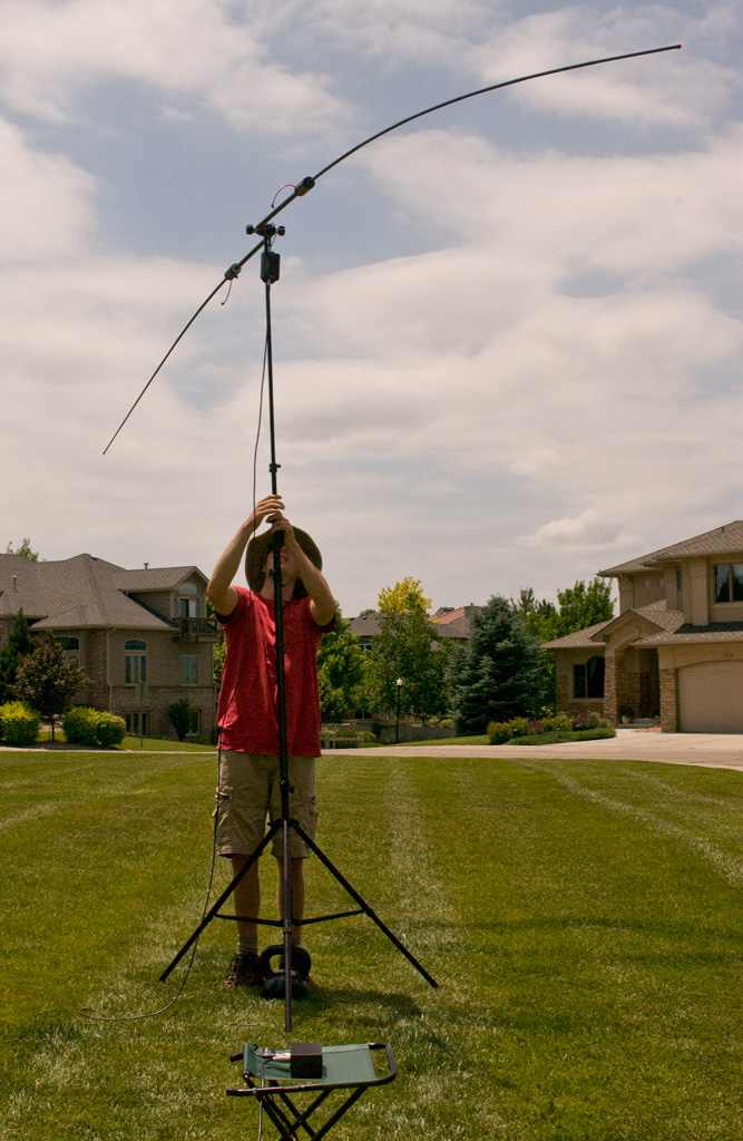 Joel W4LL Setting up Antenna